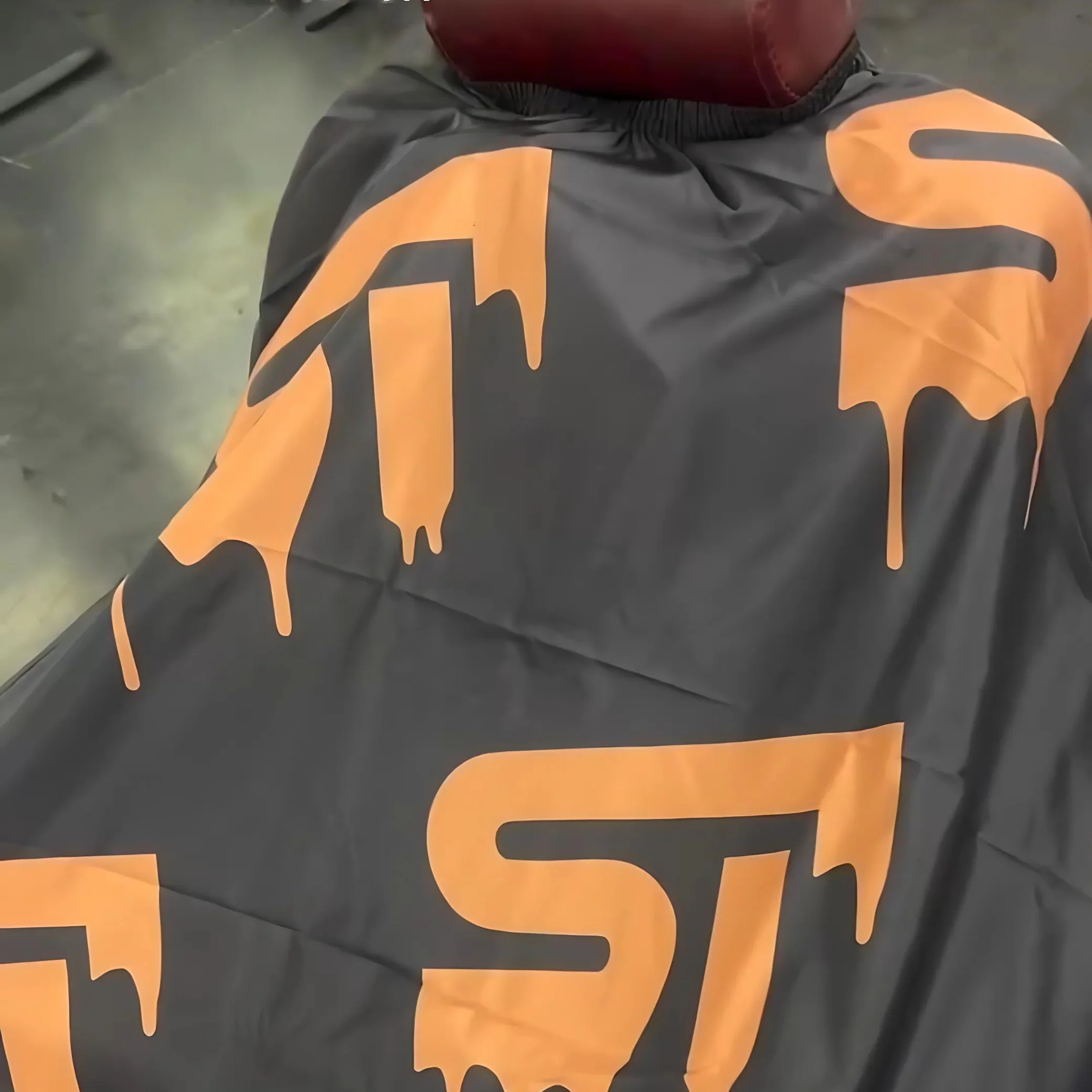 Premium Barber Cape - Image 6